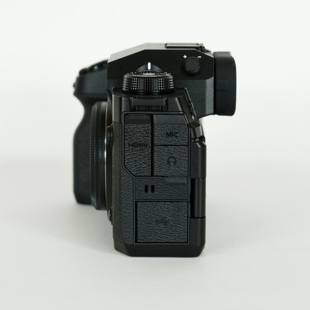 FUJIFILM X-H2 FUJIFILM X-H2