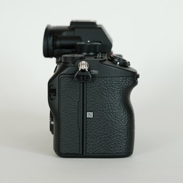 SONY α7 III（ILCE-7M3）