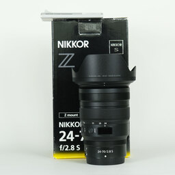Nikon NIKKOR Z 24-70mm f/2.8 S Nikon NIKKOR Z 24-70mm f/2.8 S