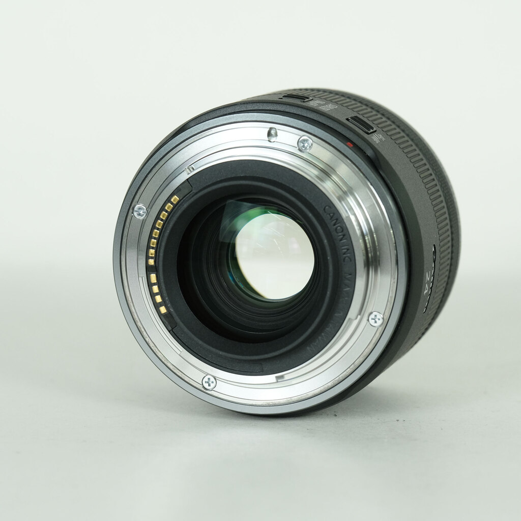 Canon RF24mm F1.8 MACRO IS STMの出品 | ONE SCENE（ワンシーン）