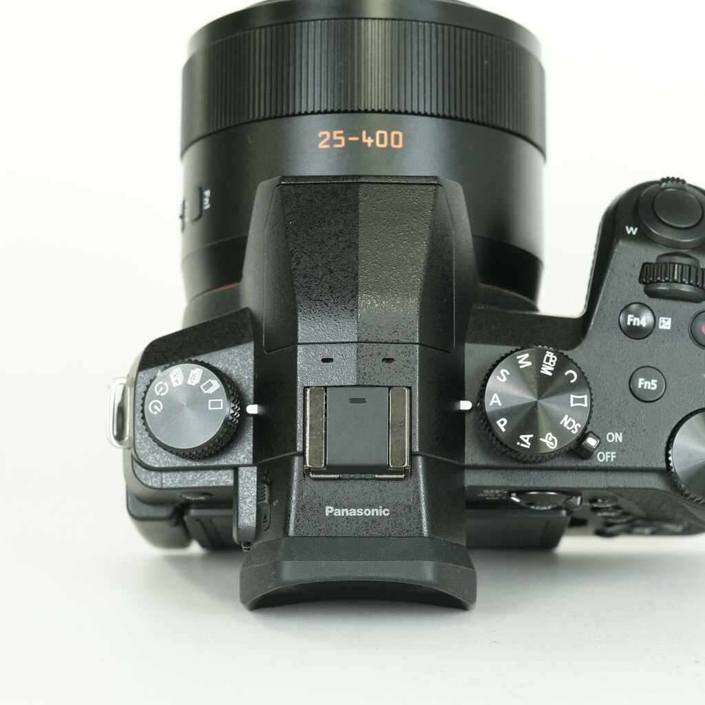 Panasonic LUMIX DC-FZ1000M2