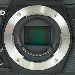 OLYMPUS OM-D E-M5 Mark III