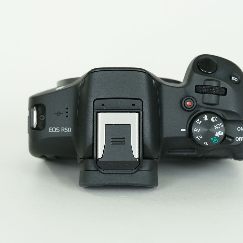 Canon EOS R50 Canon EOS R50