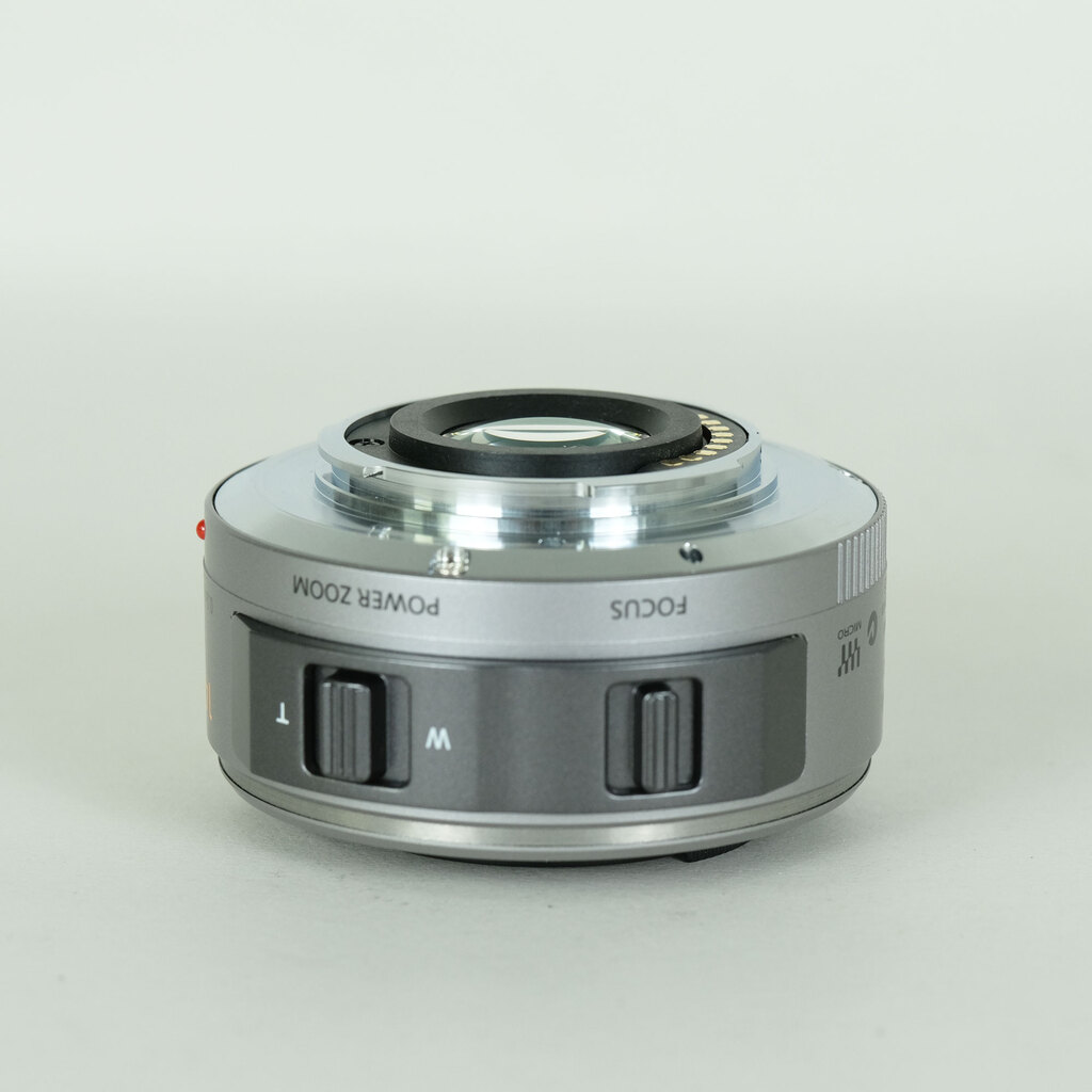 Panasonic LUMIX G X VARIO PZ 14-42mm / F3.5-5.6 ASPH. / POWER O.I.S.