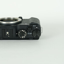 FUJIFILM X-M1 ボディ ブラック