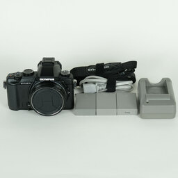 OLYMPUS STYLUS 1s