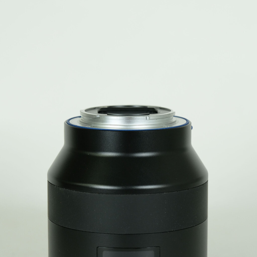 Carl Zeiss Batis 2/40 CF [ソニーE用]