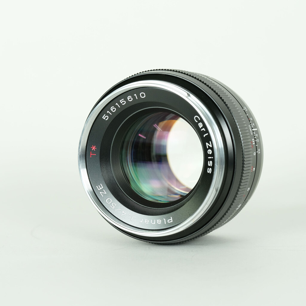 Carl Zeiss Planar T* 50mm F1.4 ZE [キヤノンEF用]