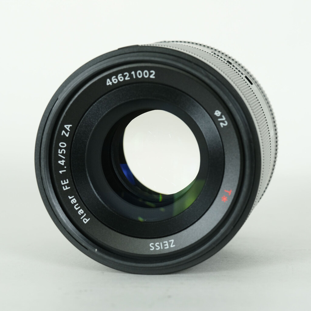 SONY Planar T* FE 50mm F1.4 ZA SEL50F14Z SONY Planar T* FE 50mm F1.4 ZA SEL50F14Z