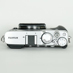 FUJIFILM X-E3