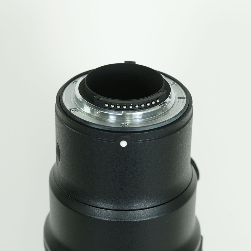 Nikon AF-S NIKKOR 500mm f/5.6E PF ED VR