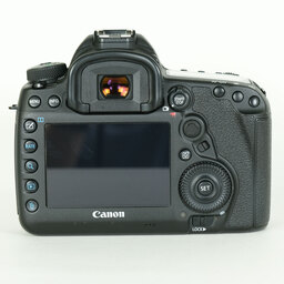 Canon EOS 5D Mark IV