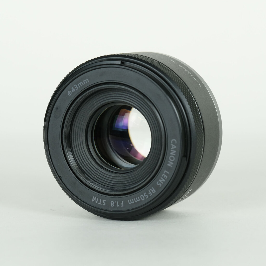Canon RF50mm F1.8 STMの出品 | ONE SCENE（ワンシーン）