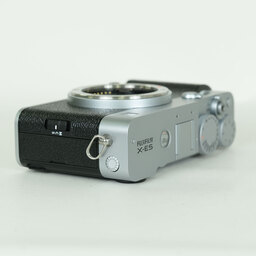 FUJIFILM X-E5