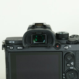 SONY α7 III（ILCE-7M3）