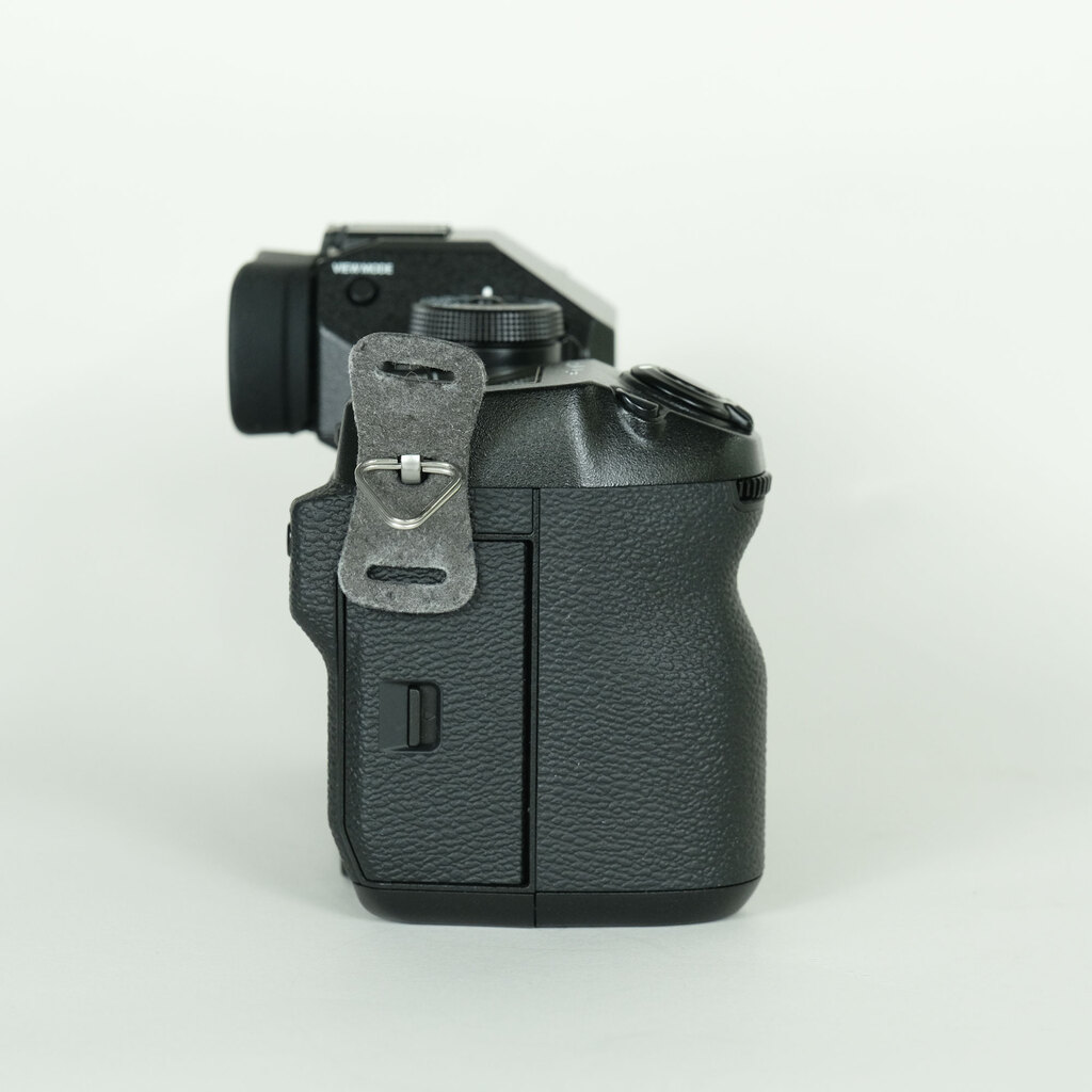 FUJIFILM X-H1