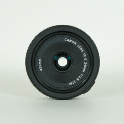 Canon EF-S24mm F2.8 STM Canon EF-S24mm F2.8 STM