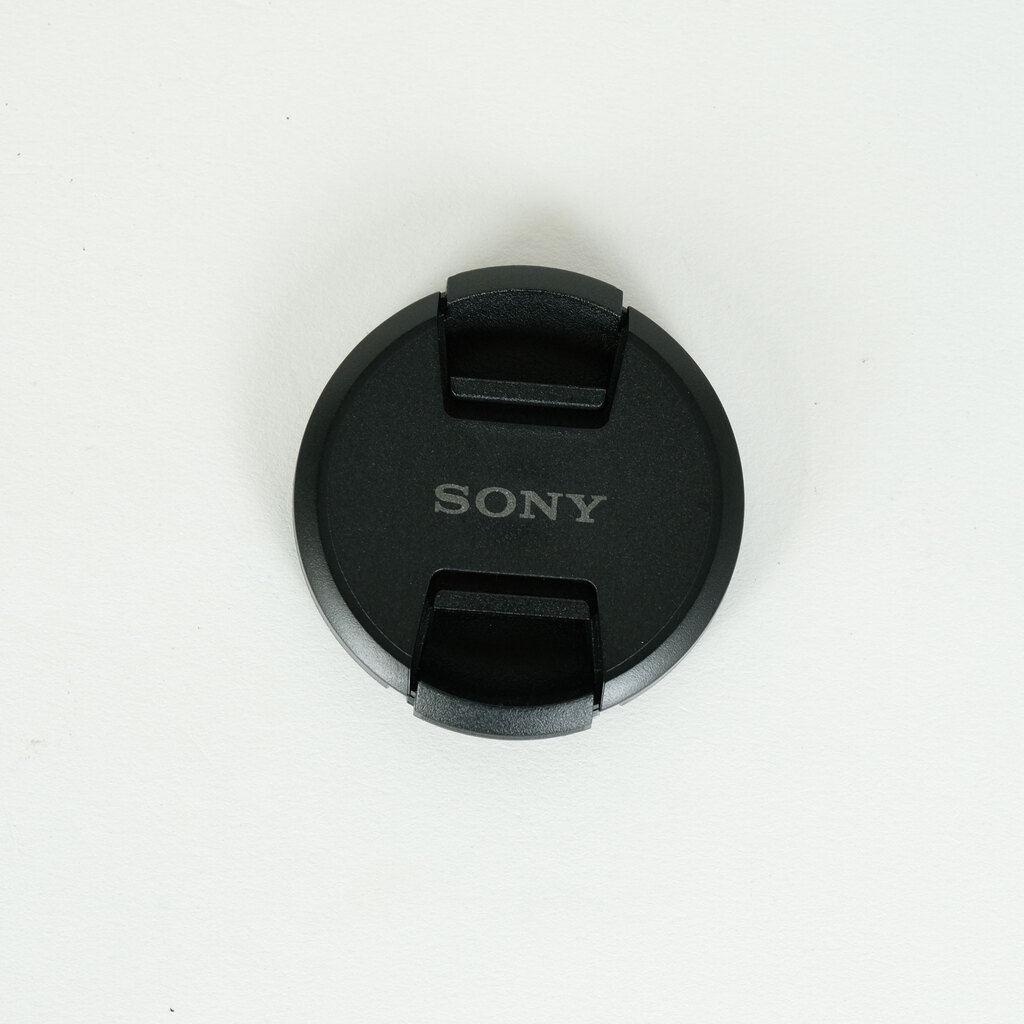 SONY E 35mm F1.8 OSS SEL35F18