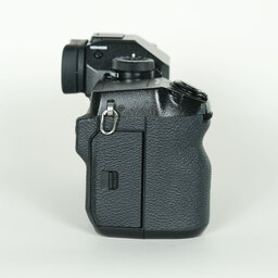 FUJIFILM X-H1