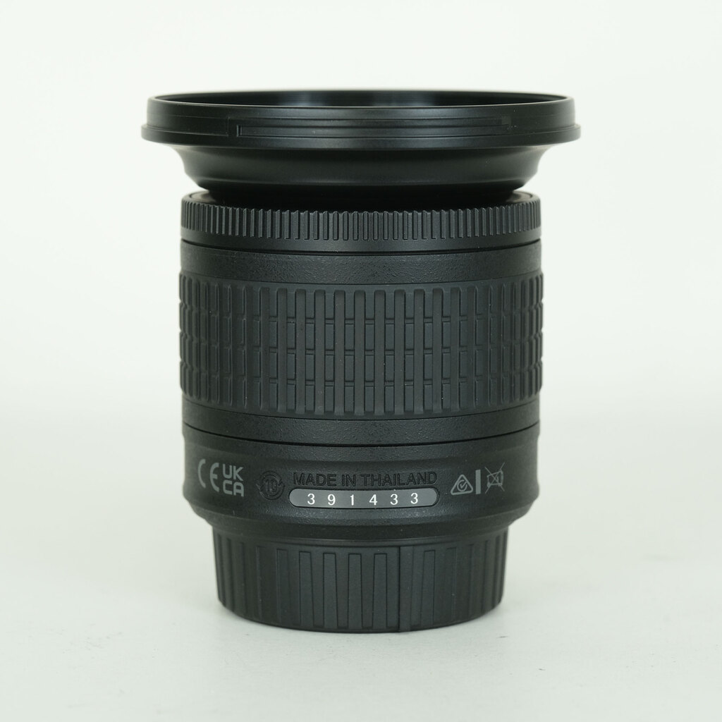 Nikon AF-P DX NIKKOR 10-20mm F4.5-5.6G VR Nikon AF-P DX NIKKOR 10-20mm F4.5-5.6G VR