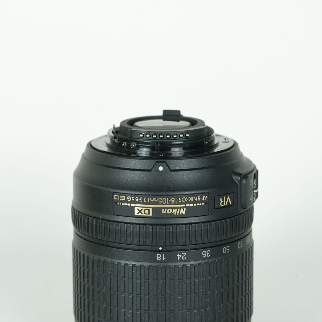 Nikon AF-S DX NIKKOR 18-105mm F3.5-5.6G ED VR