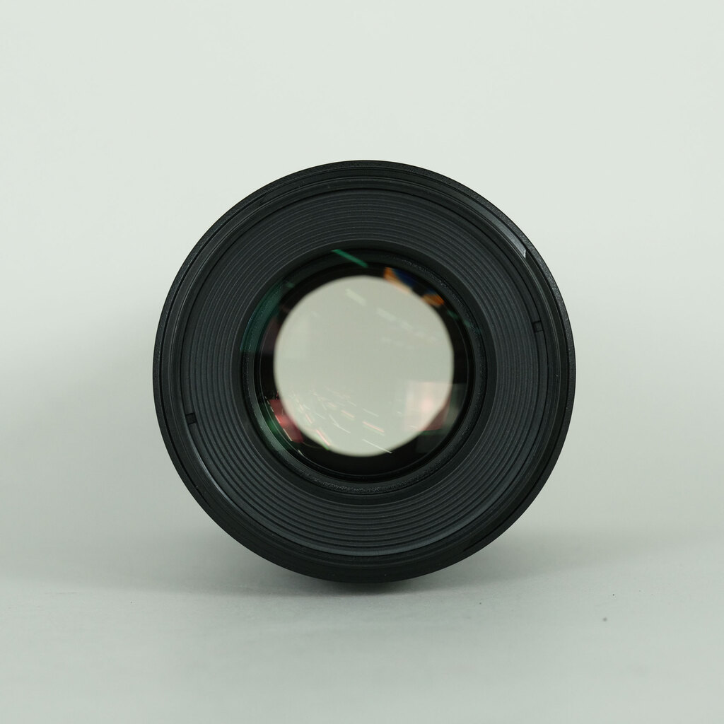 Canon EF100mm F2.8Lマクロ IS USMの出品 | ONE SCENE（ワンシーン）