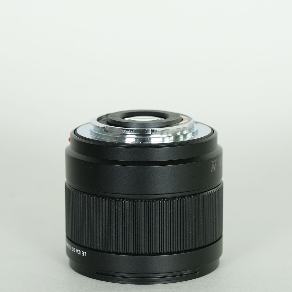 Panasonic LEICA DG SUMMILUX 9mm / F1.7 ASPH.