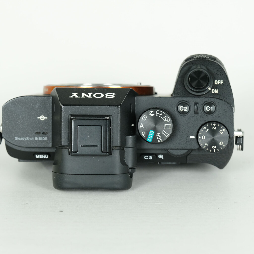 SONY α7 II（ILCE-7M2）の出品 | ONE SCENE（ワンシーン）