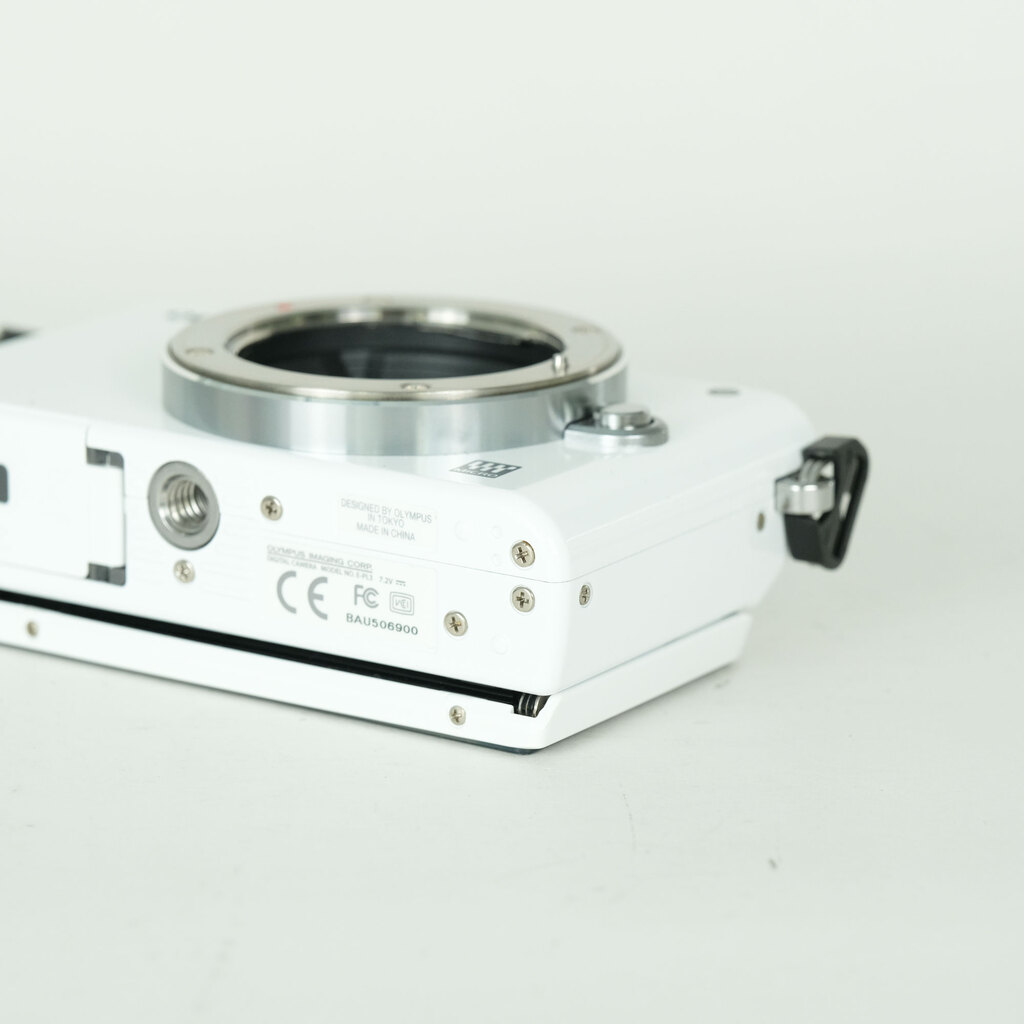 OLYMPUS PEN Lite E-PL3 ボディ ホワイトの出品 | ONE SCENE（ワンシーン）