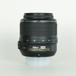 Nikon AF-S DX NIKKOR 18-55mm F3.5-5.6 G VR