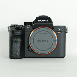 SONY α7 III(ILCE-7M3) SONY α7 III(ILCE-7M3)