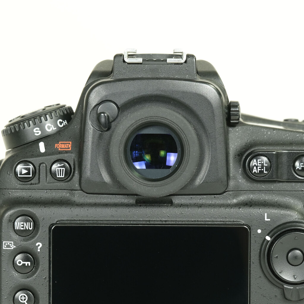 Nikon D810