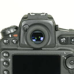 Nikon D810