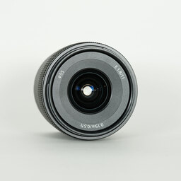 SONY E 11mm F1.8 SEL11F18