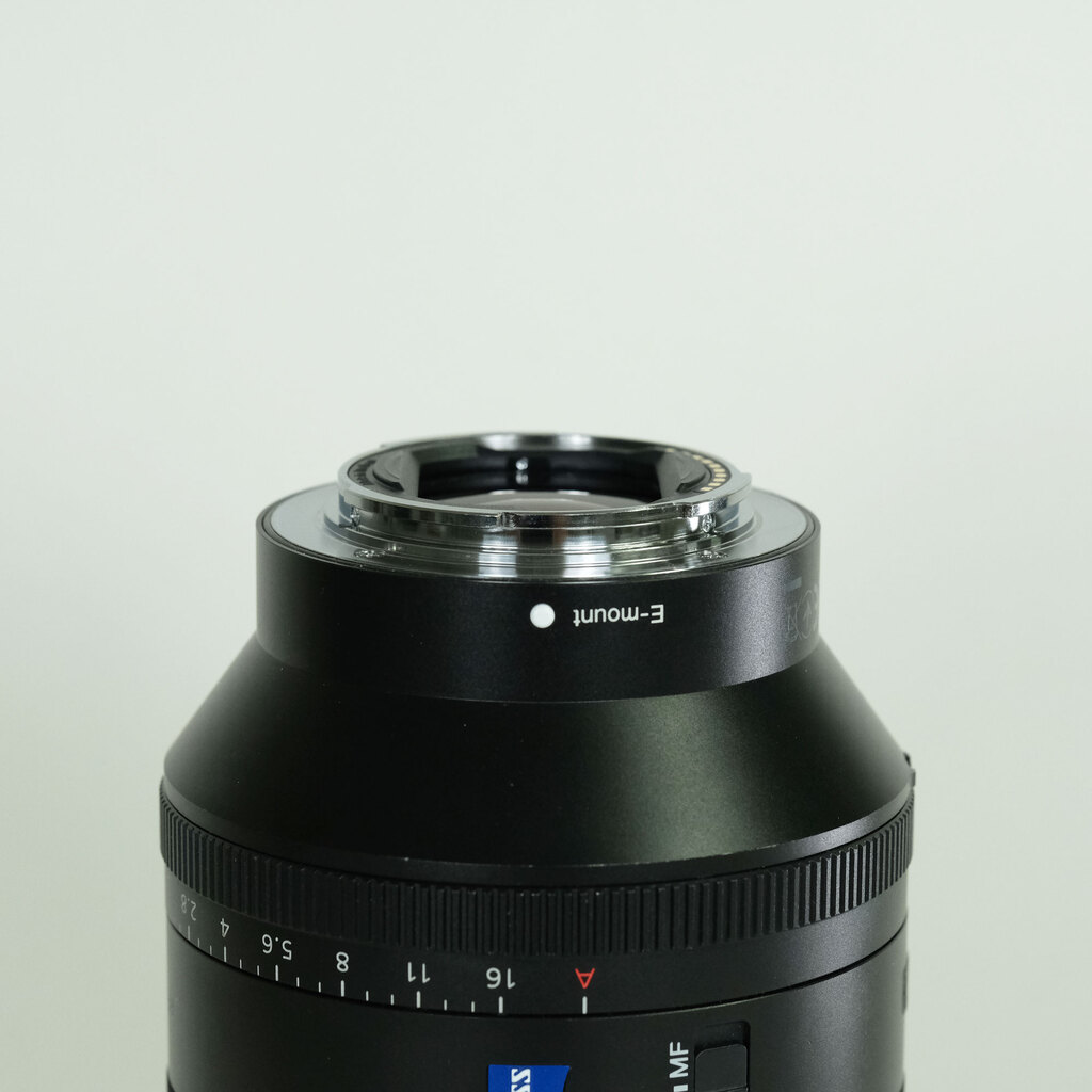 SONY Planar T* FE 50mm F1.4 ZA SEL50F14Z SONY Planar T* FE 50mm F1.4 ZA SEL50F14Z
