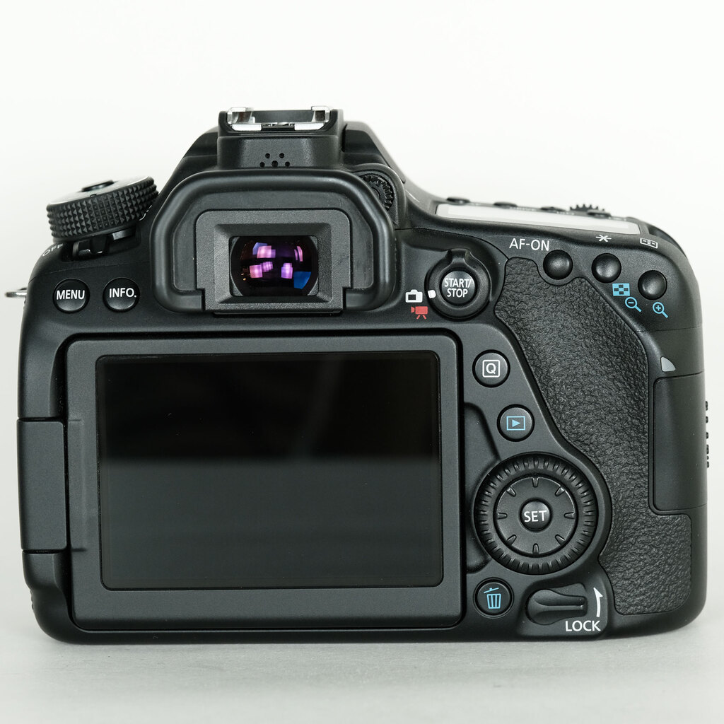 Canon EOS 80Dの出品 | ONE SCENE（ワンシーン）