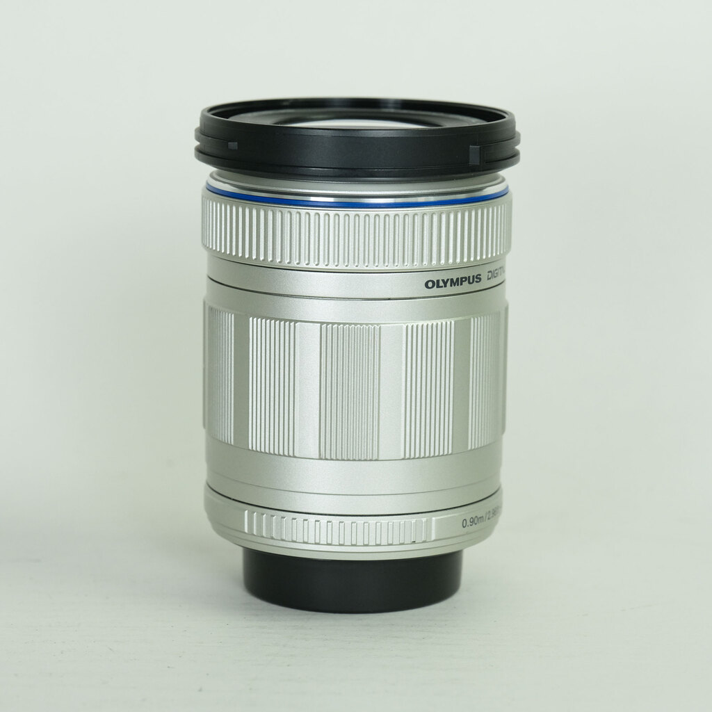 OLYMPUS M.ZUIKO DIGITAL ED 40-150mm F4.0-5.6 シルバー