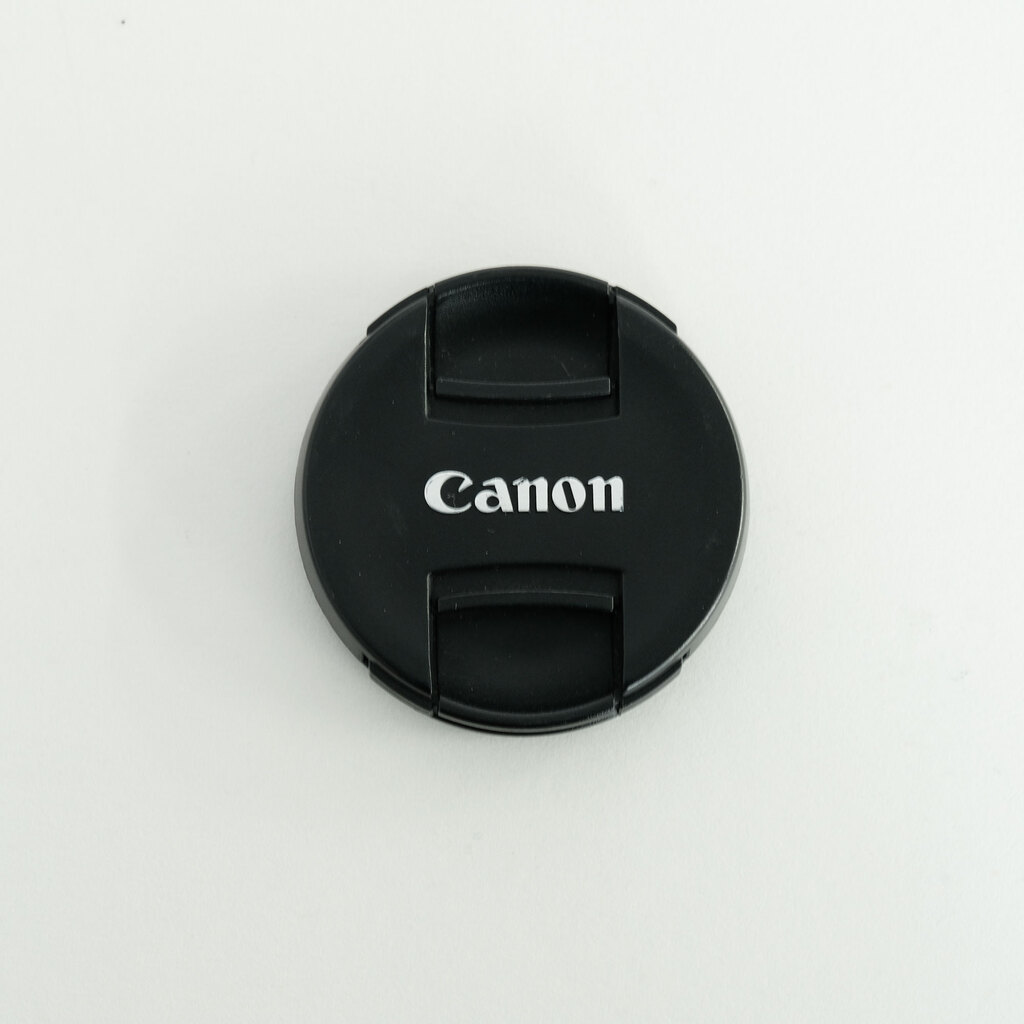 Canon RF35mm F1.8 MACRO IS STM