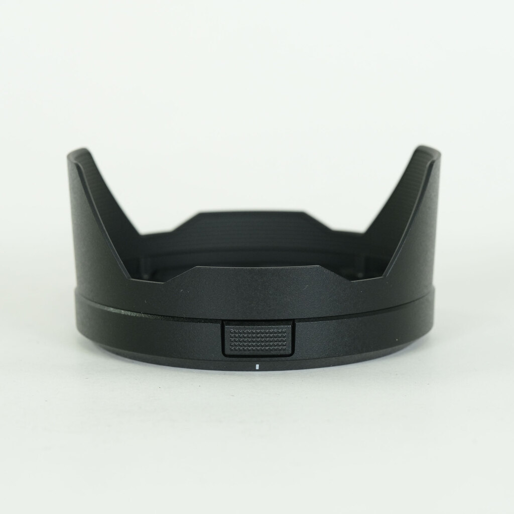 Panasonic LUMIX S 24-105mm F4 MACRO O.I.S.