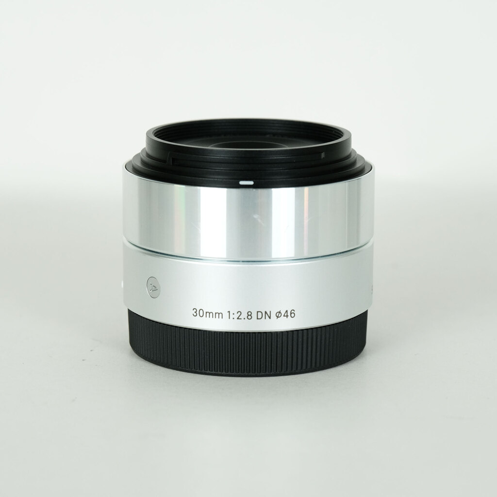 SIGMA A 30mm F2.8 DN (ソニーE用)シルバー