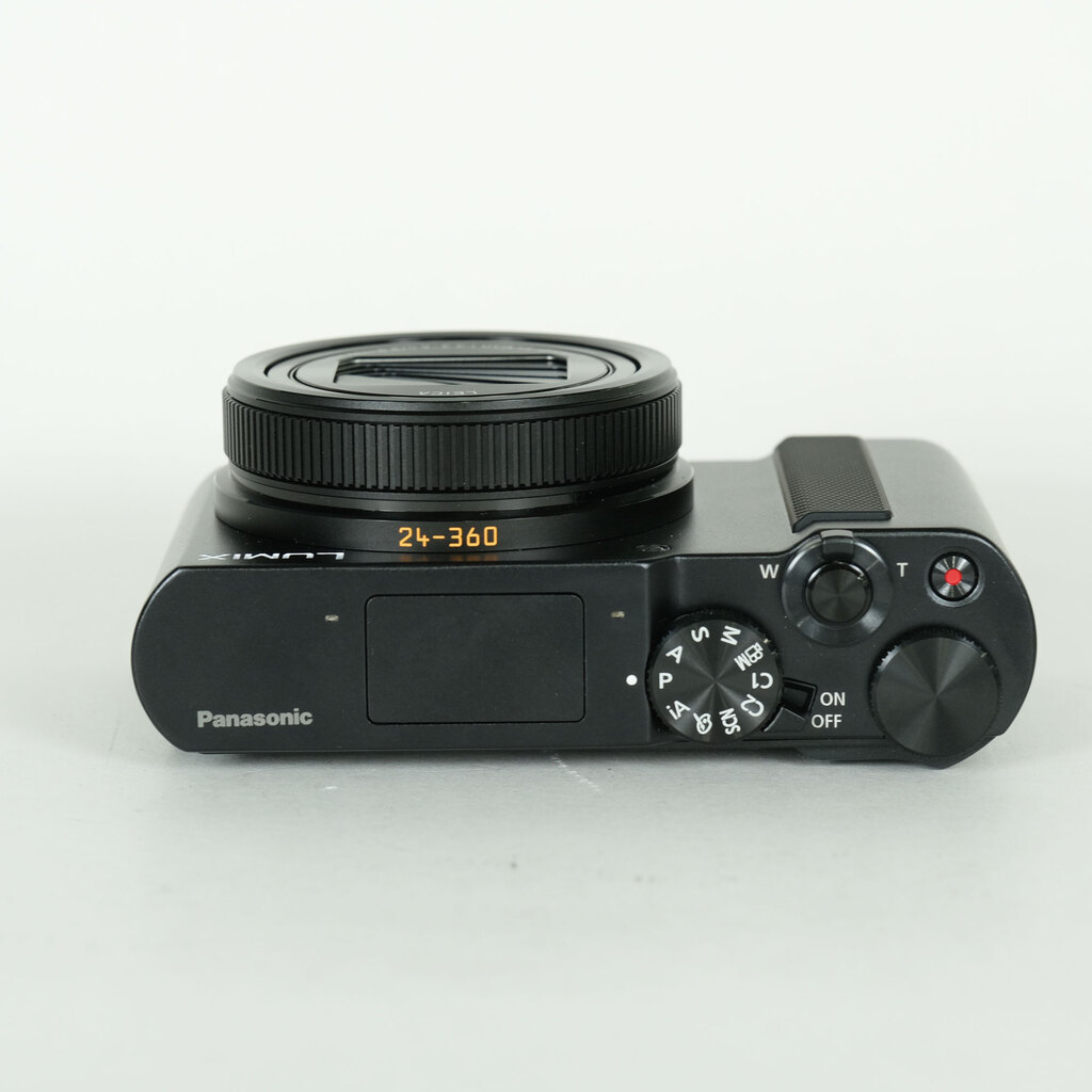 Panasonic LUMIX DC-TX3 Panasonic LUMIX DC-TX3