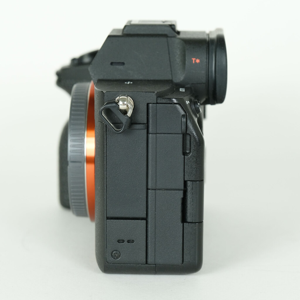 SONY α7 IV(ILCE-7M4) SONY α7 IV(ILCE-7M4)
