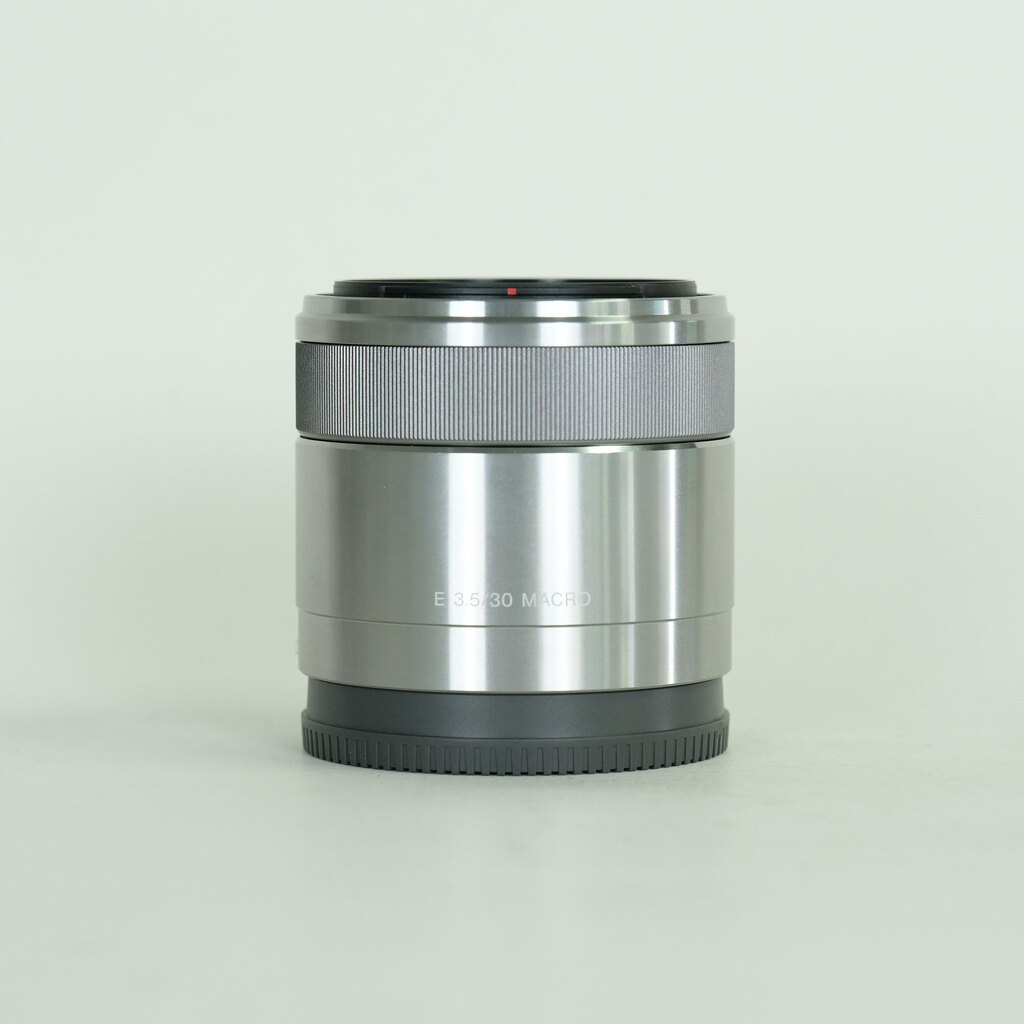 SONY E 30mm F3.5 Macro SEL30M35