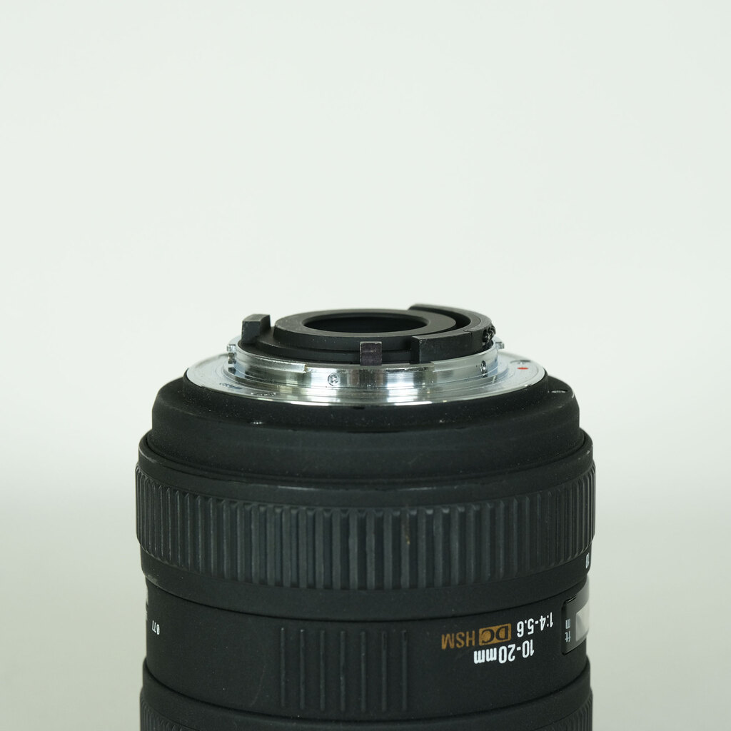 SIGMA 10-20mm F4-5.6 EX DC HSM (ニコンF用)