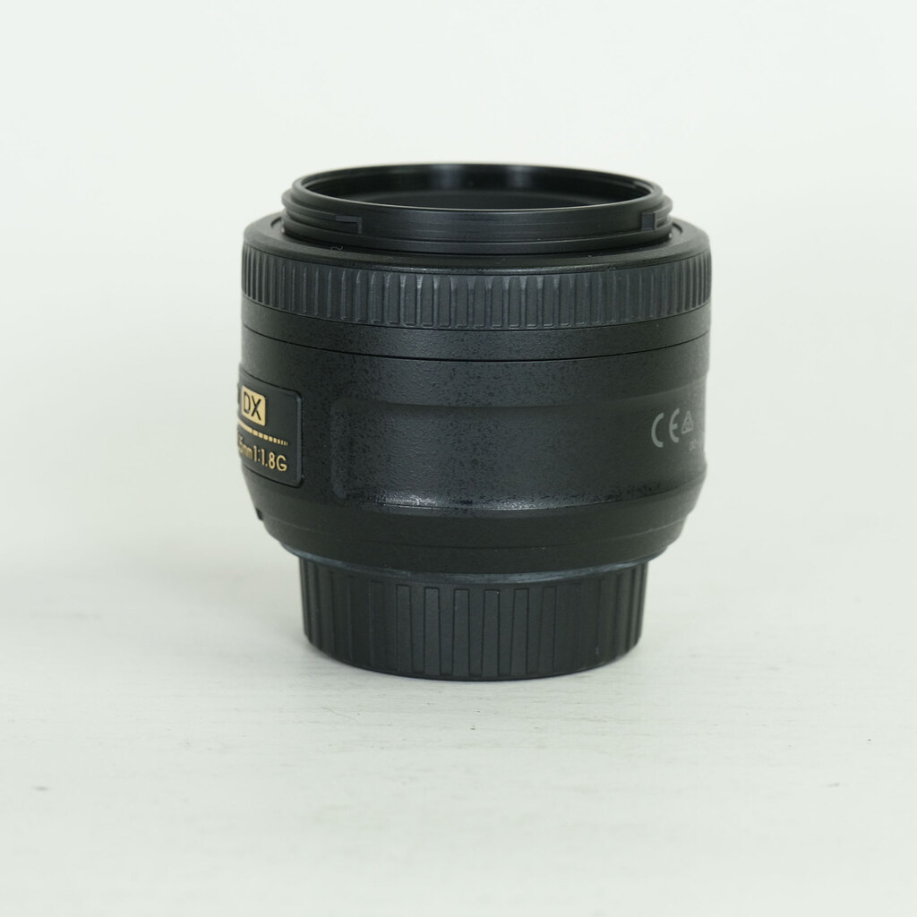 Nikon AF-S DX NIKKOR 35mm f/1.8G
