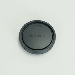 SONY E 18-135mm F3.5-5.6 OSS SEL18135