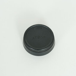 Nikon AF-S DX Zoom-Nikkor 17-55mm f/2.8G IF-ED Nikon AF-S DX Zoom-Nikkor 17-55mm f/2.8G IF-ED