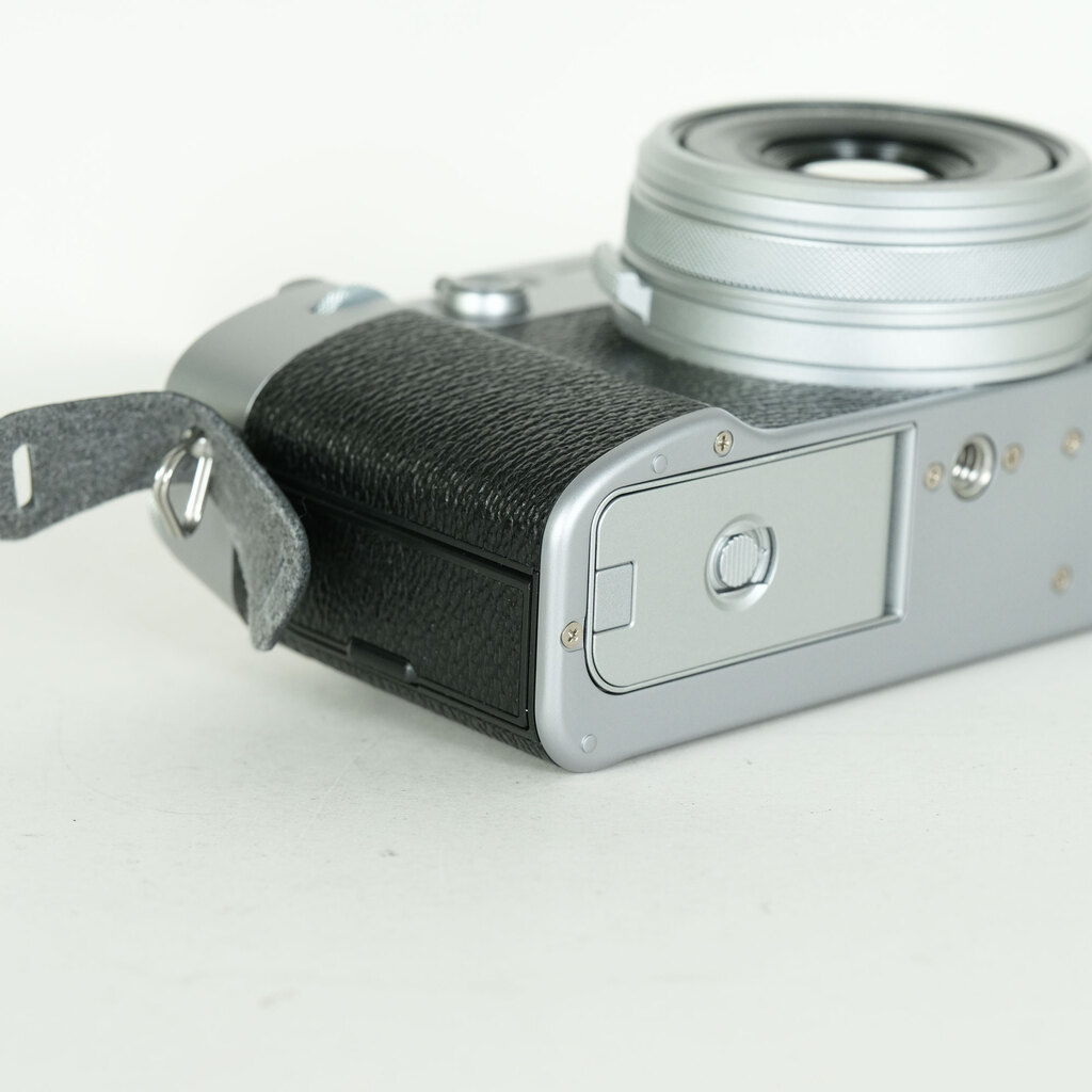 FUJIFILM X100VI