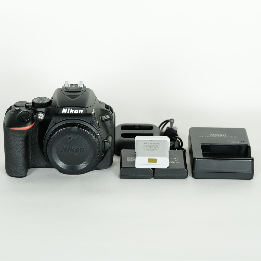 Nikon D5600