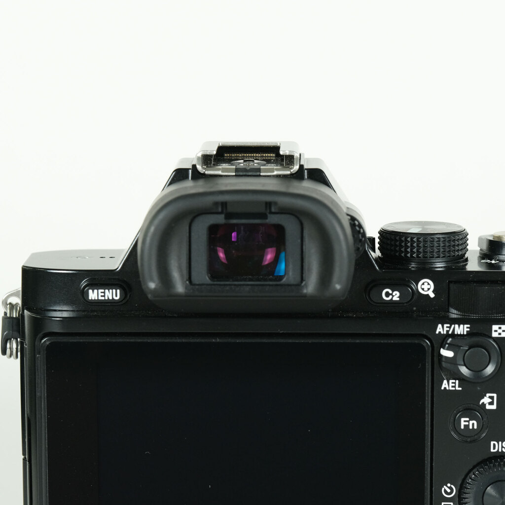 SONY α7（ILCE-7）の出品 | ONE SCENE（ワンシーン）